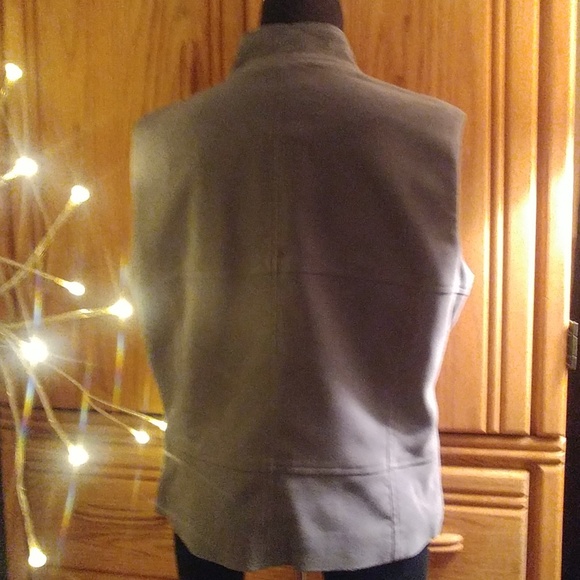 COPY - 2 piece outfit! NWOT! - Picture 6 of 8